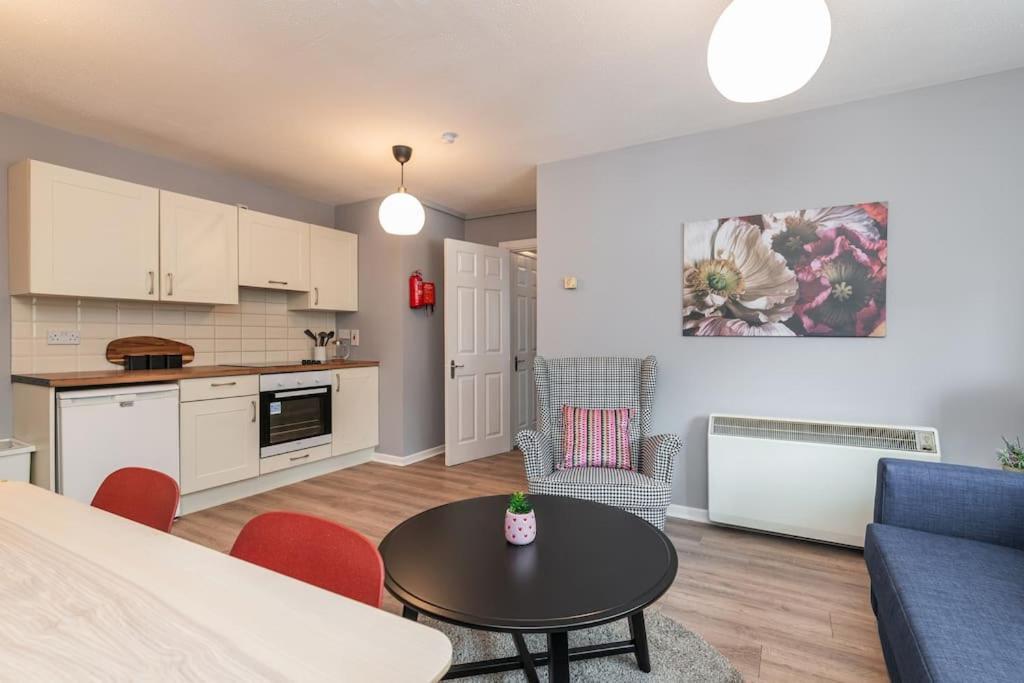 Fully Refurb Drogheda Apartment3 1St Floor Екстер'єр фото
